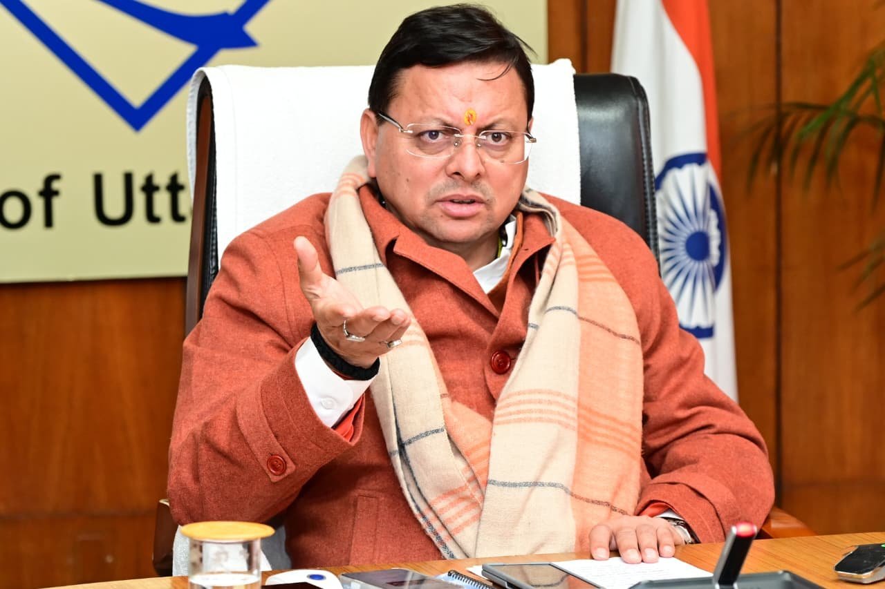 वर्दी घोटाले में सीएम धामी ने दिए DIG के निलंबन के आदेश,होमगार्ड्स एवं नागरिक सुरक्षा विभाग में वर्दी सामग्री खरीद से जुड़ा घोटाला