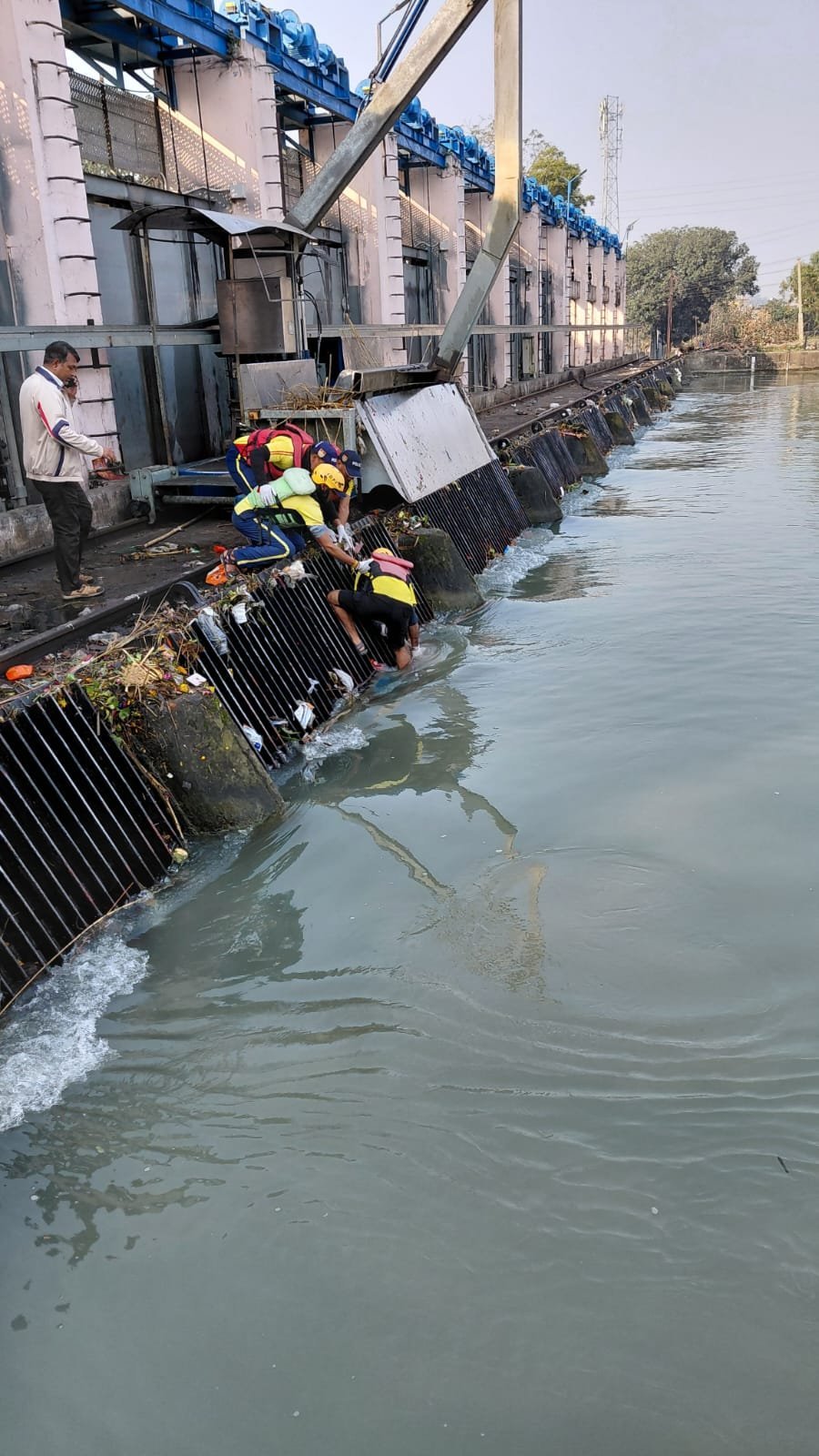 रुड़की: सात दिनों के सघन सर्च ऑपरेशन के बाद मोहम्मदपुर झाल से IIT छात्र का शव बरामद
