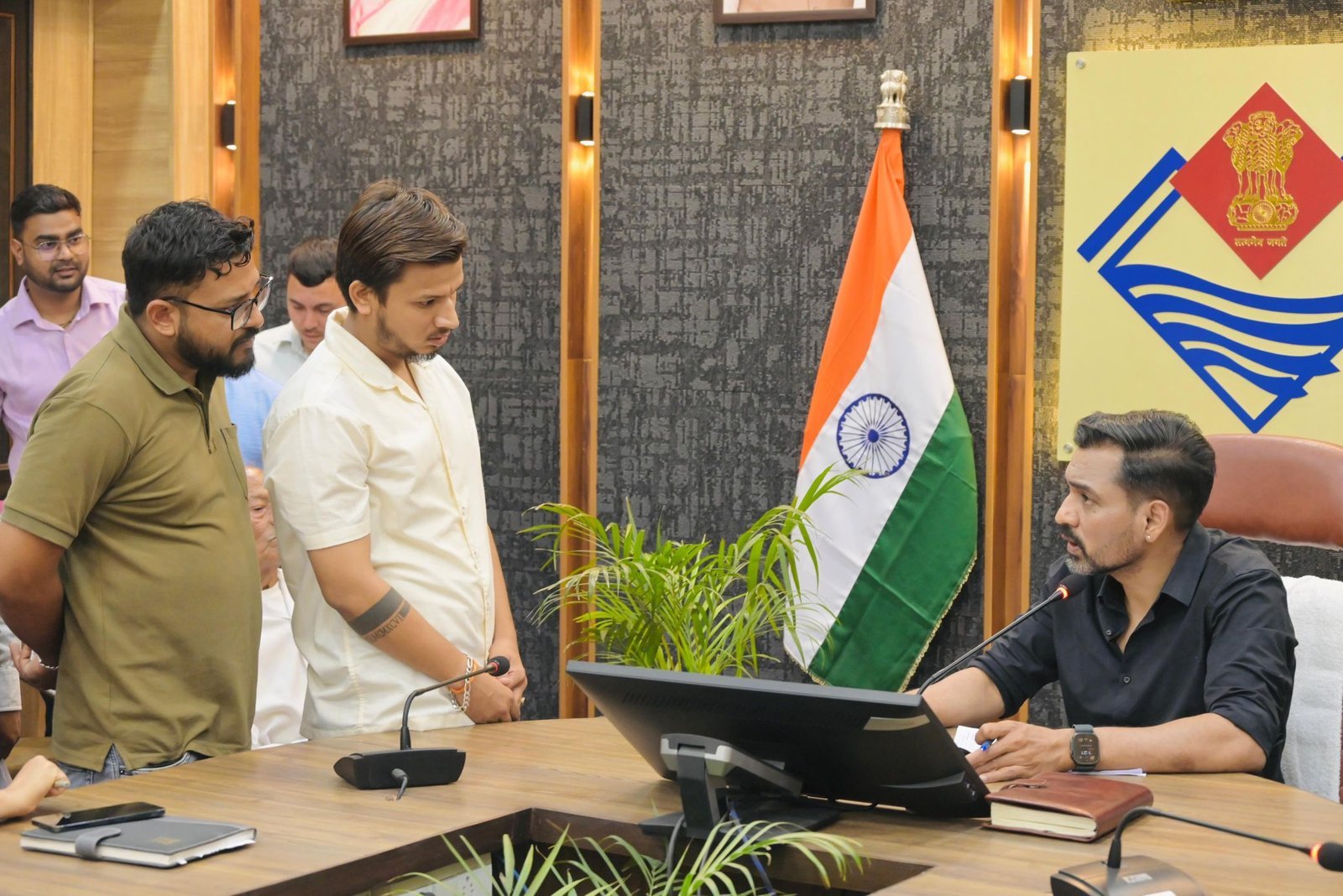 देहरादून में अब हर सोमवार को होगा ‘समाधान दिवस’, भूमि विवादों के लिए बनेगा हाई-लेवल सेल: DM