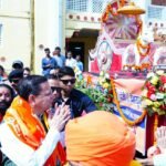 टपकेश्वर महादेव की भव्य शोभायात्रा में शामिल हुए मुख्यमंत्री  पुष्कर सिंह धामी,मुख्यमंत्री ने पूजा-अर्चना कर प्रदेश की सुख-समृद्धि एवं खुशहाली की कामना की