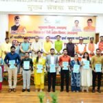 पशुपालन तथा गन्ना विकास एवं चीनी उद्योग विभाग के 101 नवनियुक्त कार्मिकों को मुख्यमंत्री ने प्रदान किए नियुक्ति पत्र