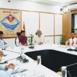 मुख्य सचिव की अध्यक्षता में हुई नीति आयोग के सदस्यों एवं शासन के मध्य बैठक आयोजित,उत्तराखंड के विकास की संभावनाओं एवं चुनौतियों पर हुआ विस्तृत मंथन