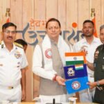 माउंट मुकुट ईस्ट का ऐतिहासिक आरोहण कर लौटे भारतीय तटरक्षक बल एवं एचएमआई के संयुक्त अभियान दल का मुख्यमंत्री ने किया फ्लैग-इन